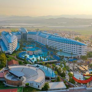 Crystal Admiral Resort Suites&Spa - Ultimate All Inclusive